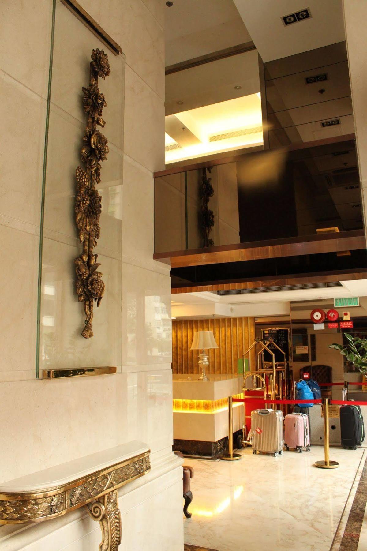 Oriental Lander Hotel Цзюлун Экстерьер фото